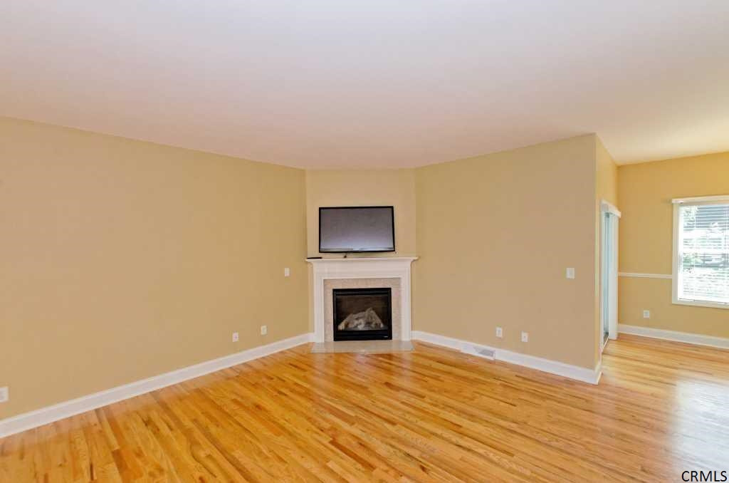 32 Laura Lane Niskayuna, NY 12304 - Photo 9 of 25 Photo 9