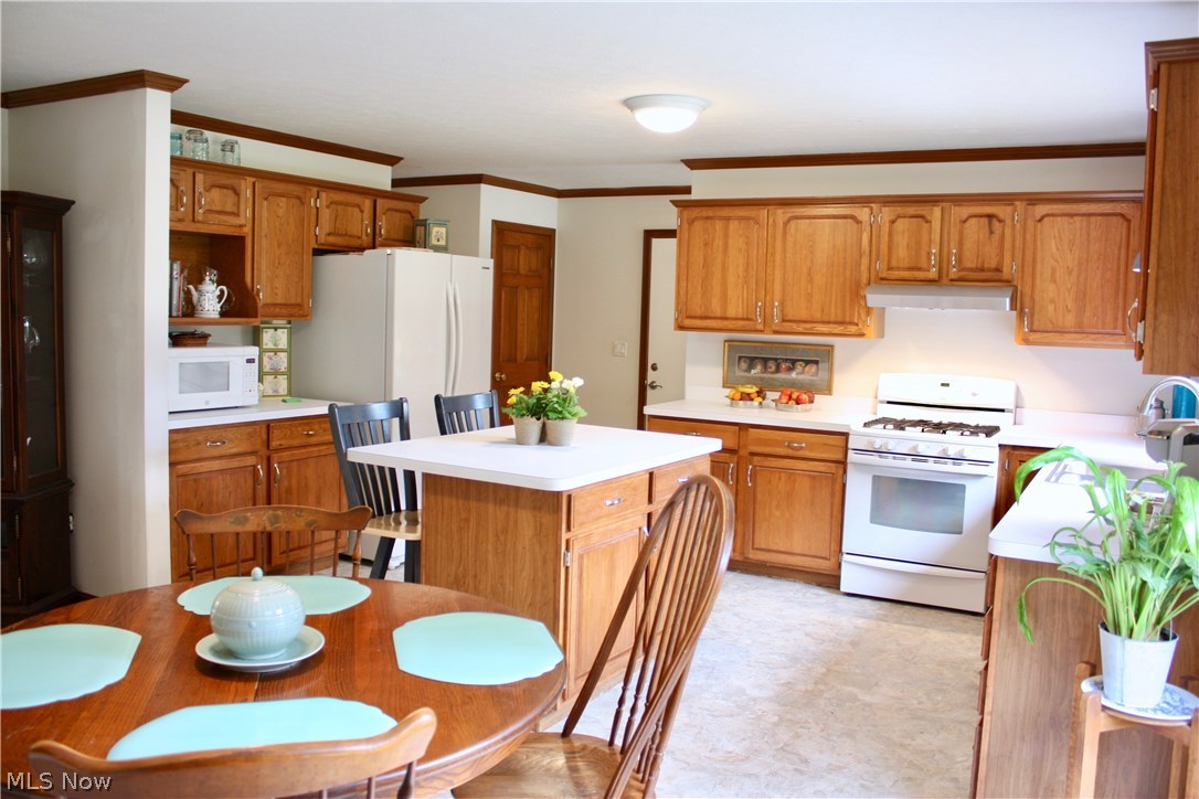 3920 Foxtail Trail Akron, OH 44321 - Photo 22 of 35