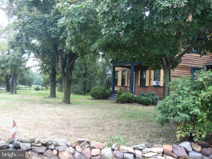 2225 Fostertown Road Hainesport, NJ 08036 - Photo 3 of 25 Exterior Front