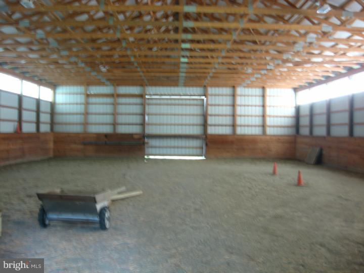2225 Fostertown Road Hainesport, NJ 08036 - Photo 8 of 25 Barn