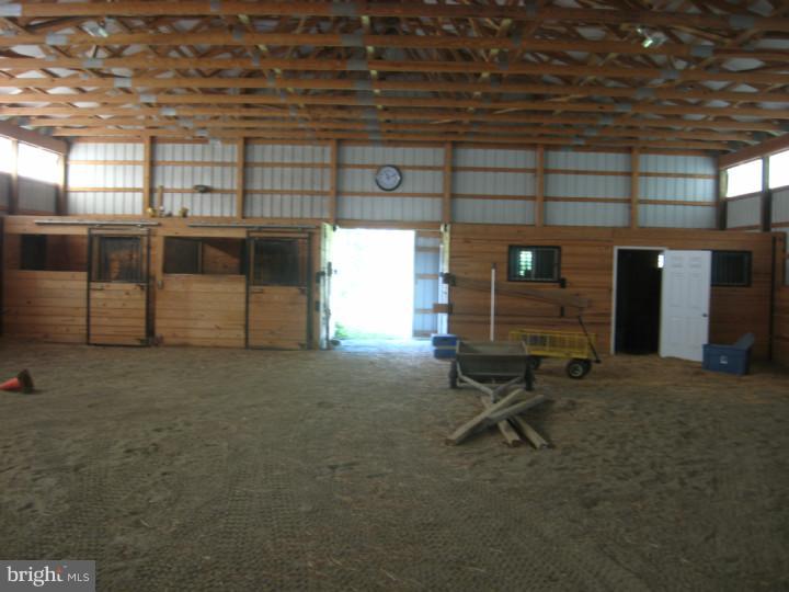 2225 Fostertown Road Hainesport, NJ 08036 - Photo 9 of 25 Barn