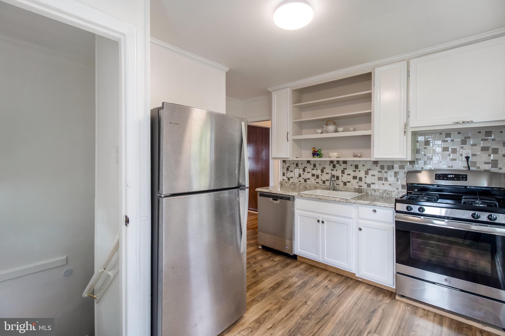 11521 Goodloe Road Silver Spring, MD 20906 - Photo 3 of 21