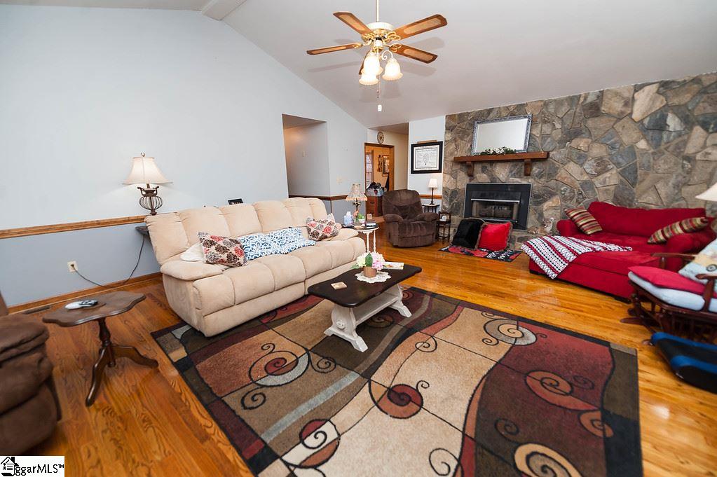 320 State Rd S-42-838 Inman, SC 29349 - Photo 12 of 36