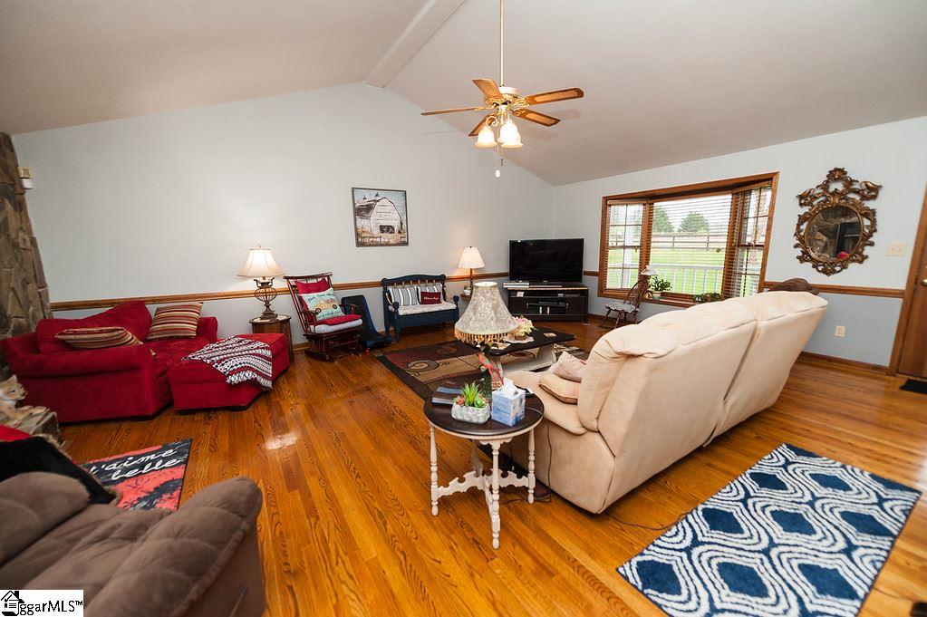 320 State Rd S-42-838 Inman, SC 29349 - Photo 14 of 36