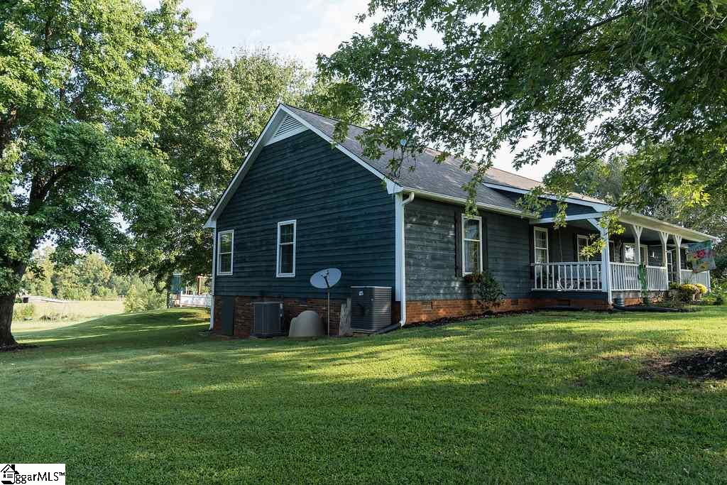 320 State Rd S-42-838 Inman, SC 29349 - Photo 25 of 36