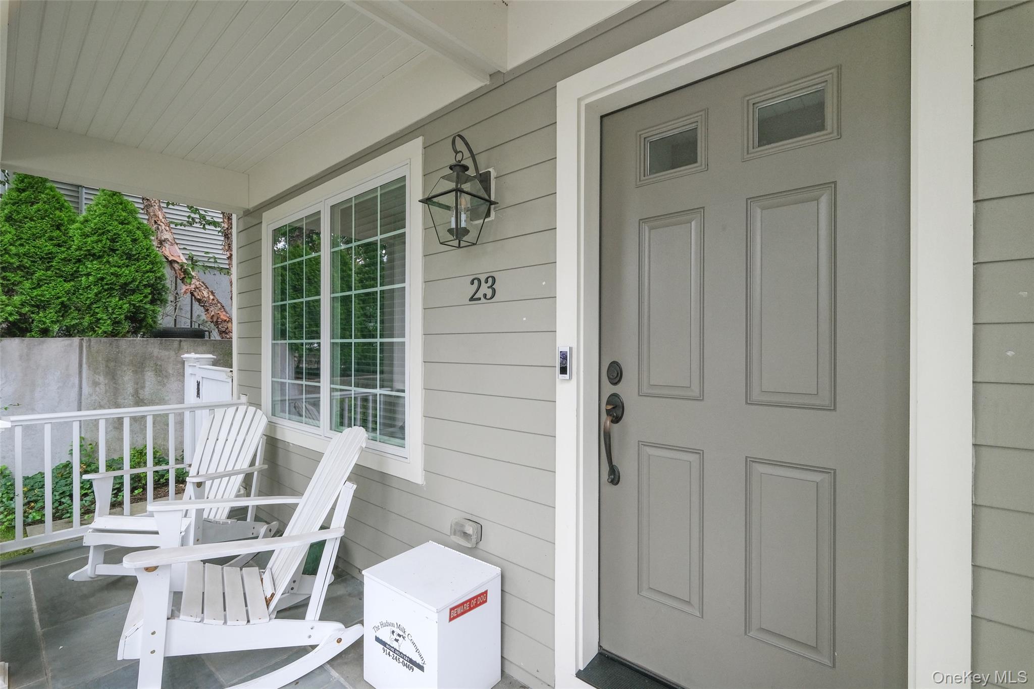 23 Cedar Place Rye, NY 10580 - Photo 2 of 24