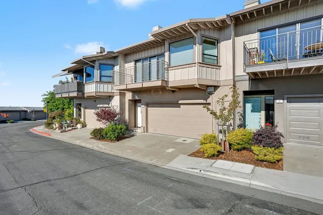 $5,375 | 29 Starview Drive, Oakland, CA 94618