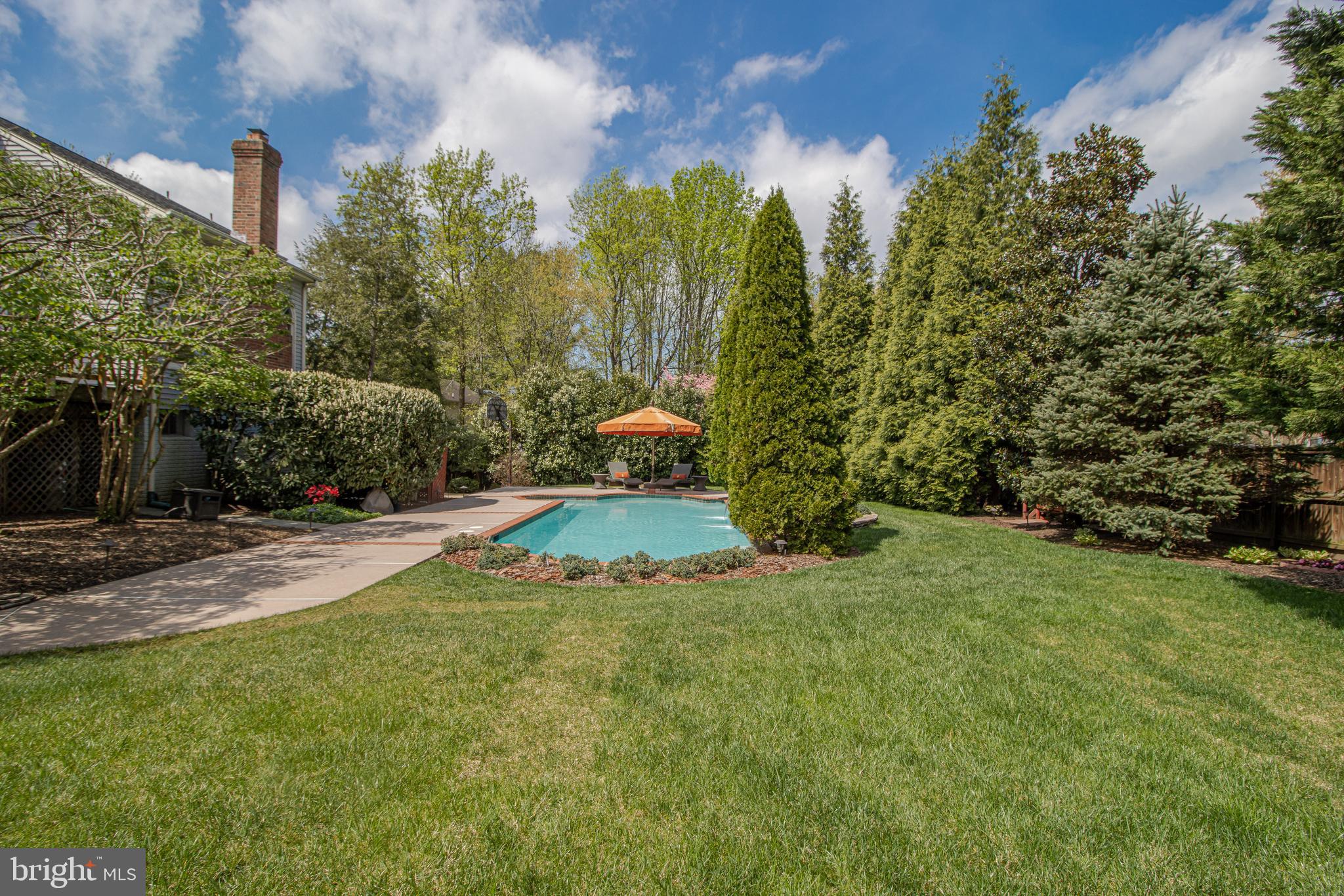 4511 Orr Drive Chantilly, VA 20151 - Photo 65 of 76