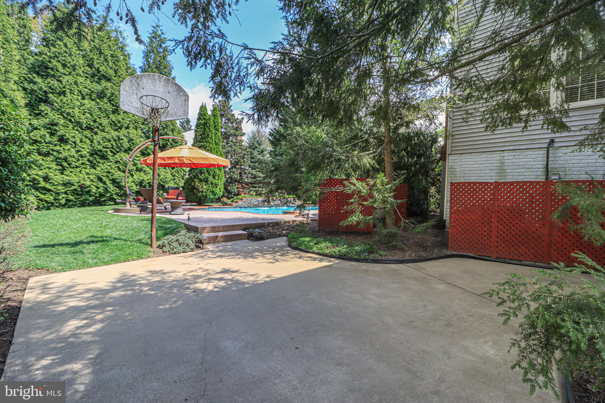 4511 Orr Drive Chantilly, VA 20151 - Photo 70 of 76