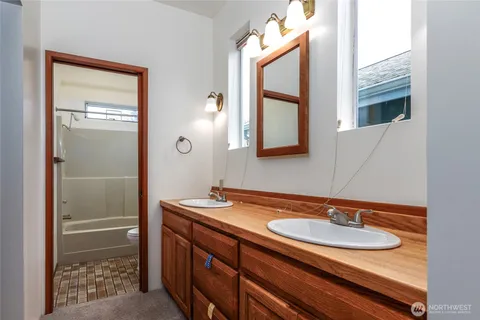 $725,000 | 847 Argyle Avenue, Friday Harbor, WA 98250