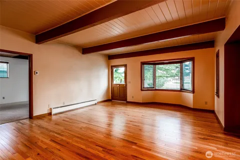 $725,000 | 847 Argyle Avenue, Friday Harbor, WA 98250