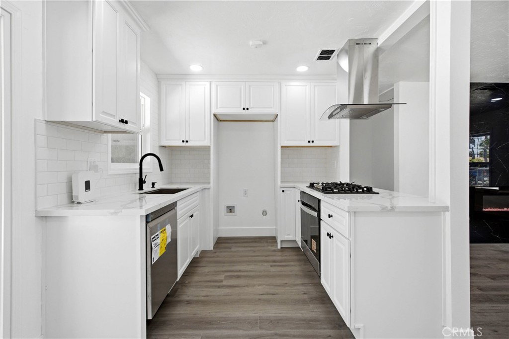 8774 Jo Jo Way Riverside, CA 92503 - Photo 13 of 57