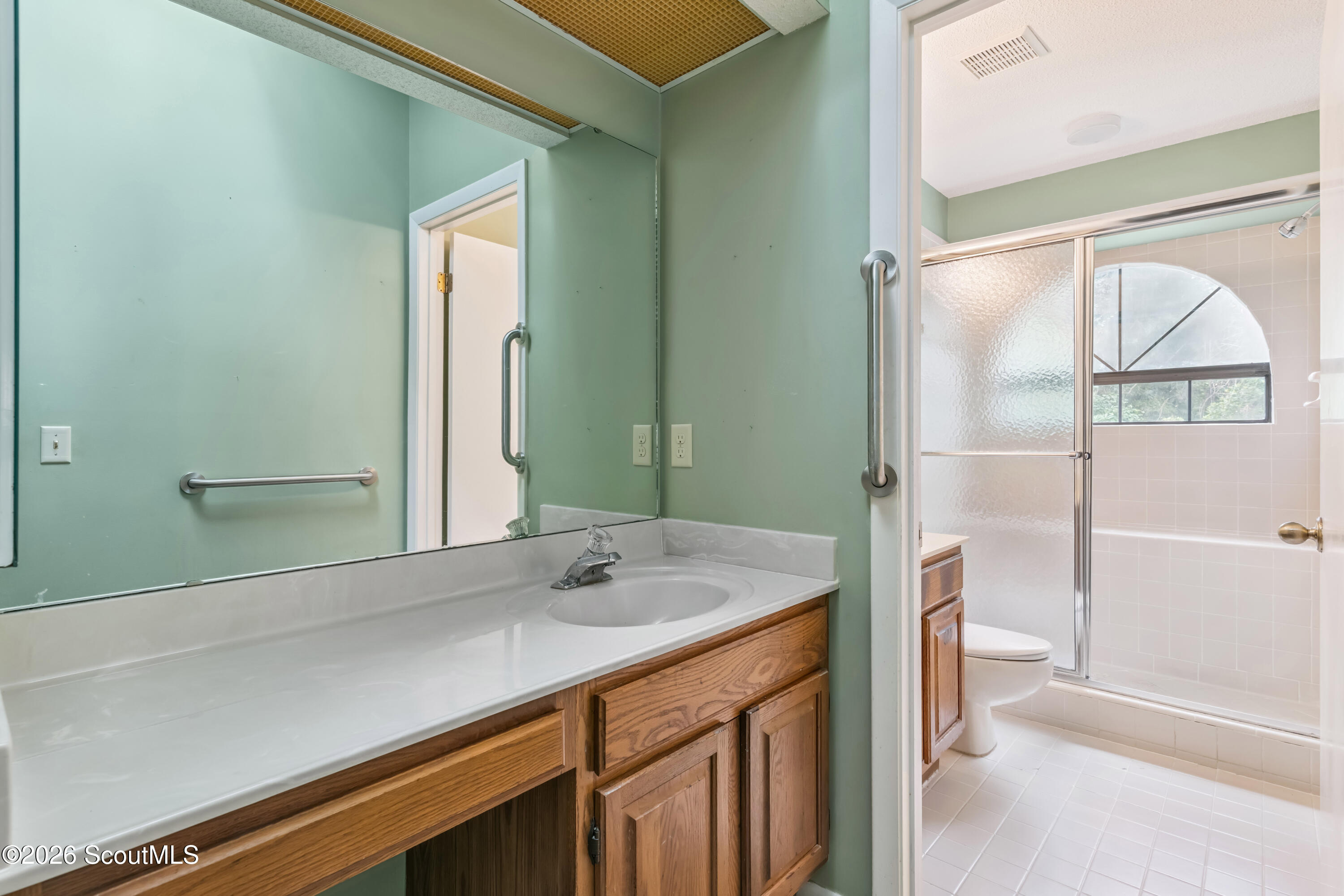 22 Bay Tree Court West St. Simons Island, GA 31522 - Photo 24 of 29 Primary Bathroom