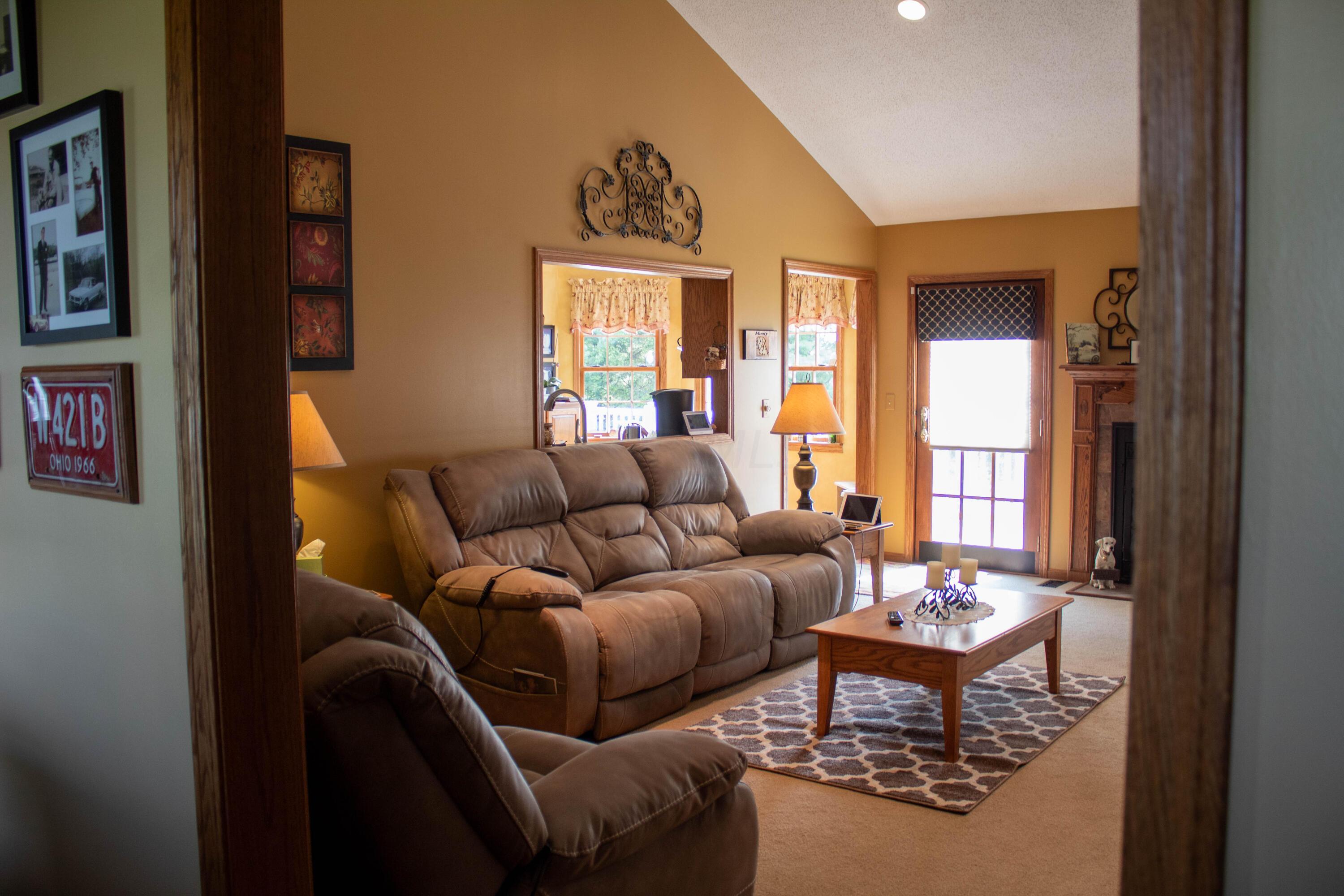 2691 East Hooppole Ridge Road Northeast McConnelsville, OH 43756 - Photo 8 of 51 21