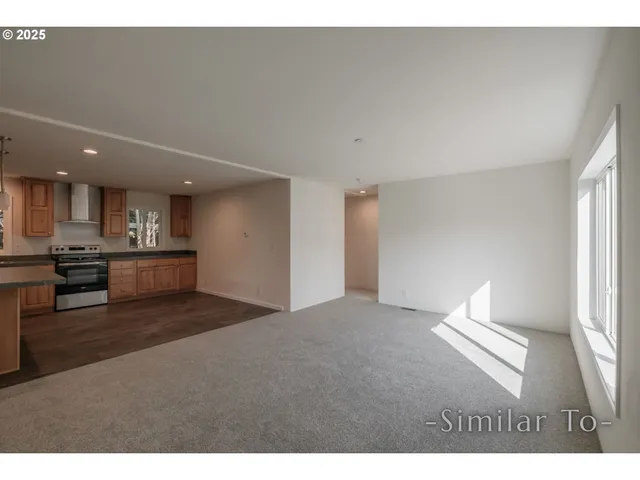 $369,900 | 3253 Comber Court Northeast, Salem, OR 97305