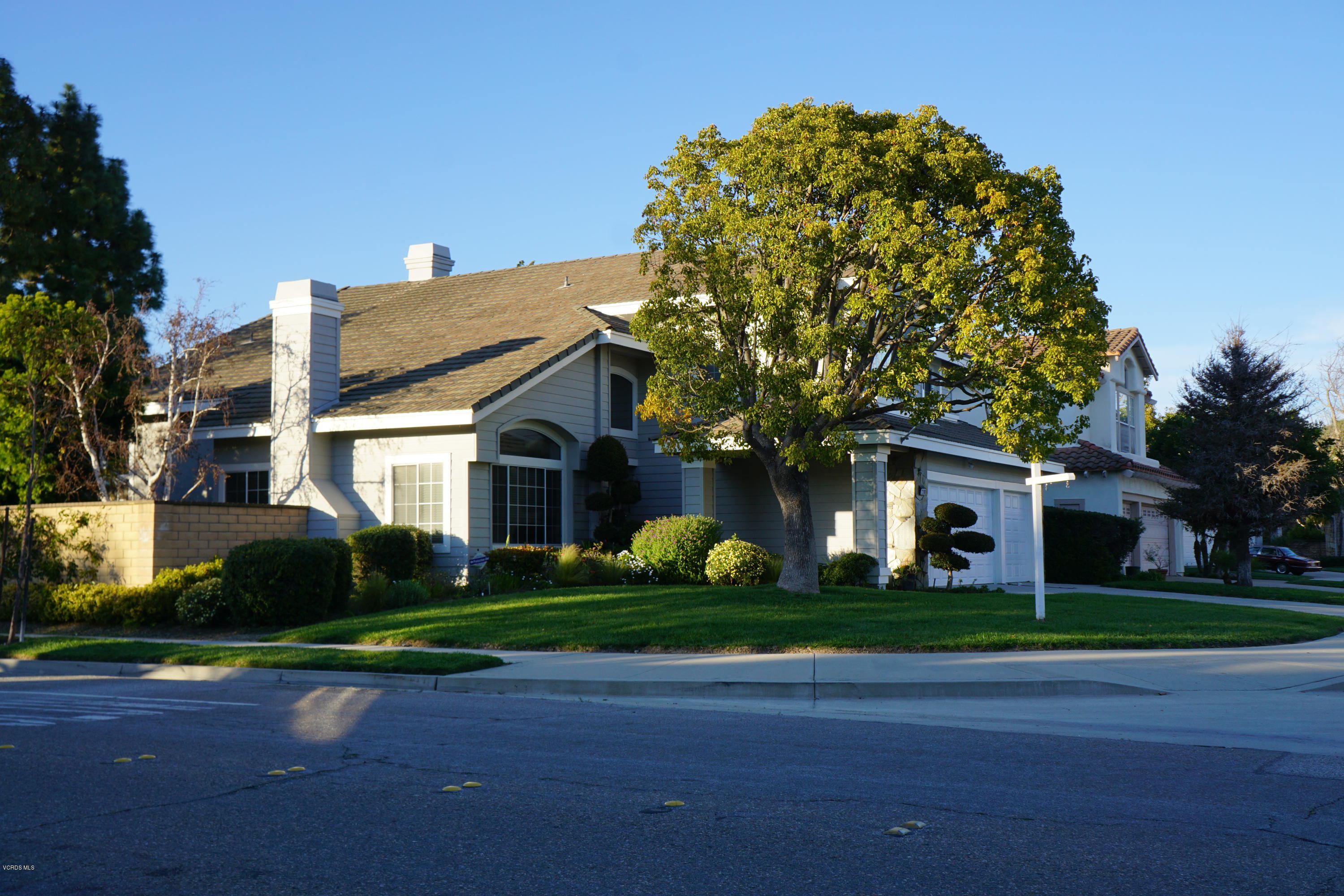 2101 Glen Eagles Court Oxnard, CA 93036 - Photo 3 of 45 DSC03627