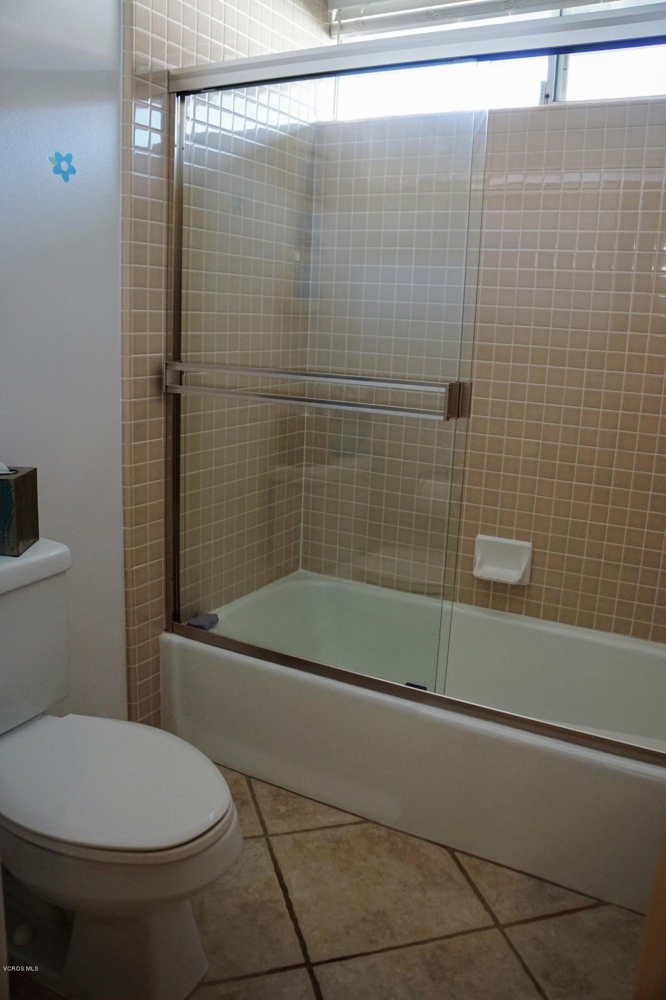 2101 Glen Eagles Court Oxnard, CA 93036 - Photo 28 of 45 DSC03704