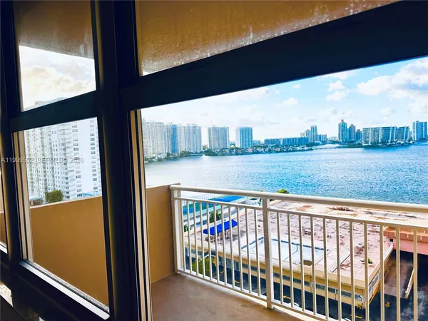 $2,500 | 250 174th Street, Unit 1212, Sunny Isles Beach, FL 33160