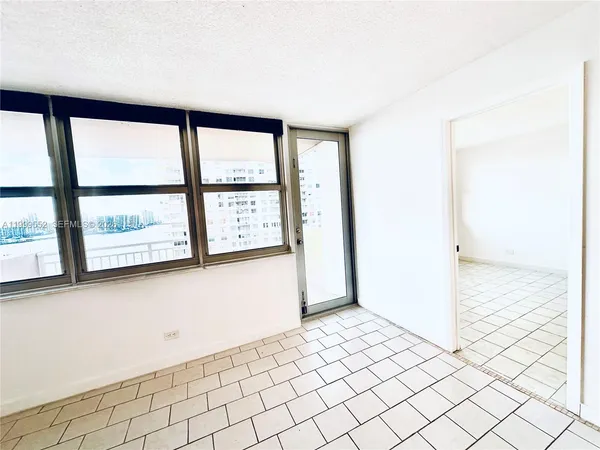 $2,500 | 250 174th Street, Unit 1212, Sunny Isles Beach, FL 33160