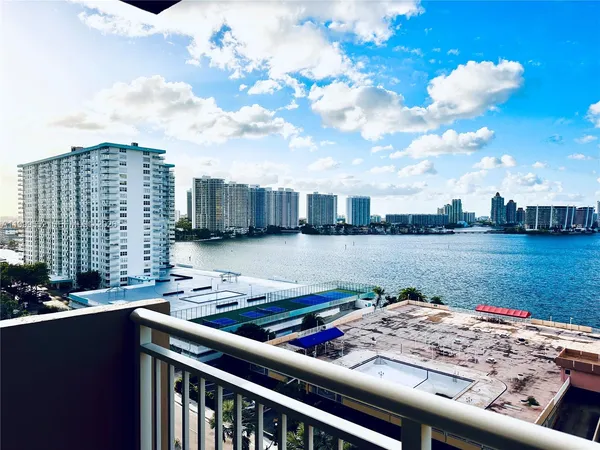 $2,500 | 250 174th Street, Unit 1212, Sunny Isles Beach, FL 33160