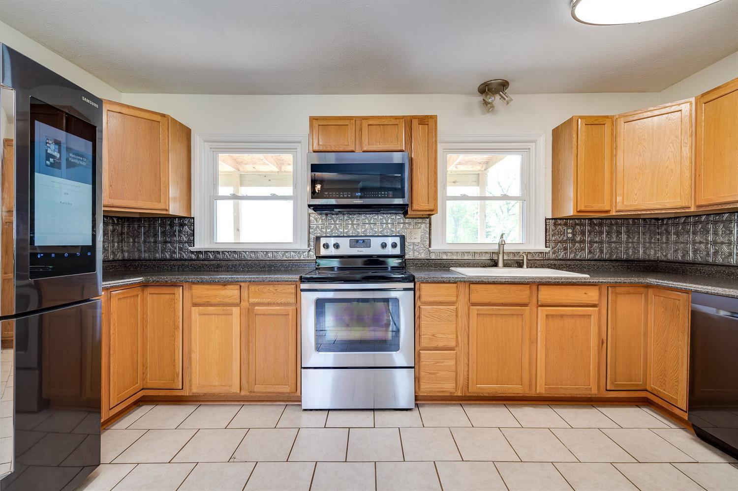 143 Grange Hall Road Beavercreek, OH 45430 - Photo 12 of 47