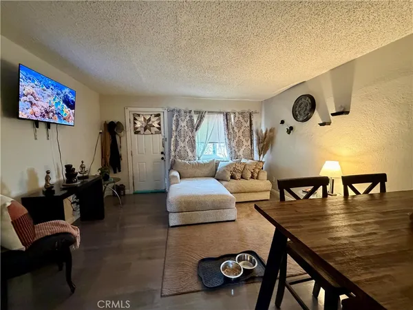 $315,000 | 313 Maxine Avenue, Barstow, CA 92311