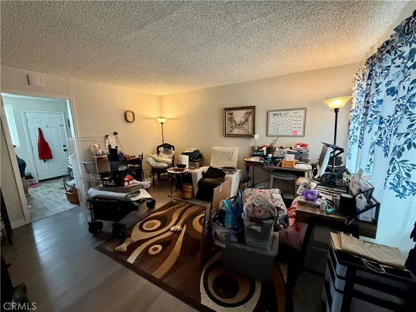 $315,000 | 313 Maxine Avenue, Barstow, CA 92311