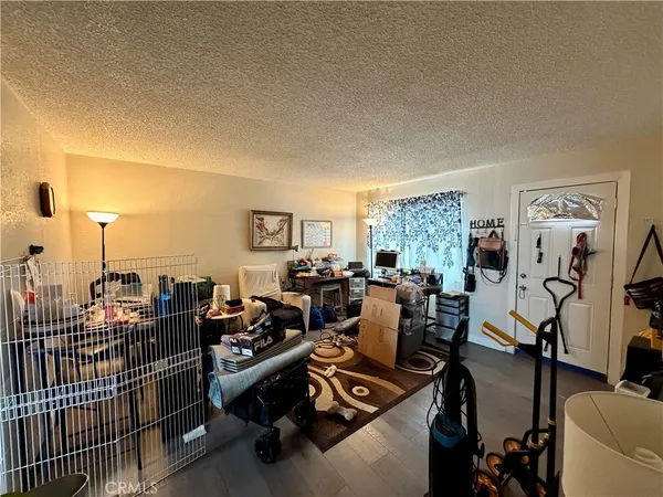 $315,000 | 313 Maxine Avenue, Barstow, CA 92311