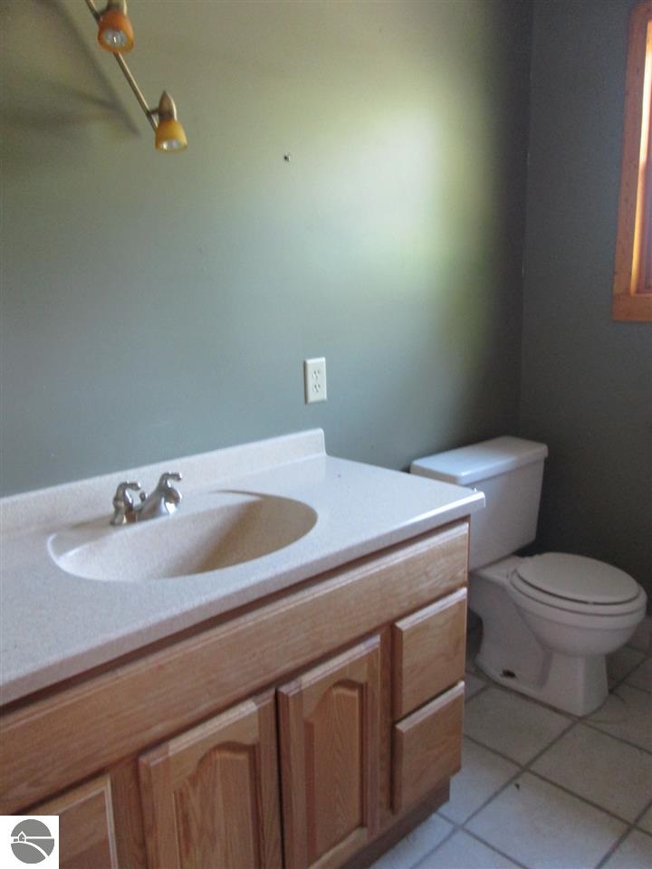 12087 Homestead Road Beulah, MI 49617 - Photo 44 of 62 1775673-43.JPG