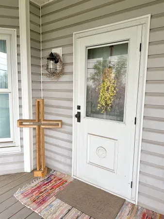 a view of a entryway door of the house