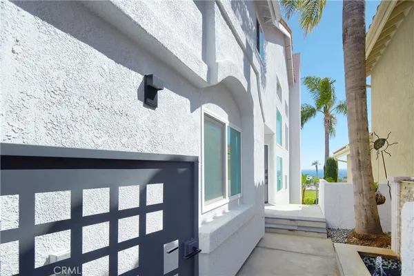 a view of an entryway