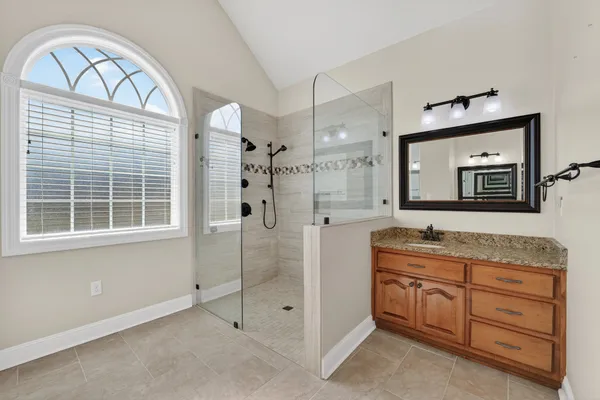 $579,000 | 12 Sonoma Drive, Fayetteville, TN 37334