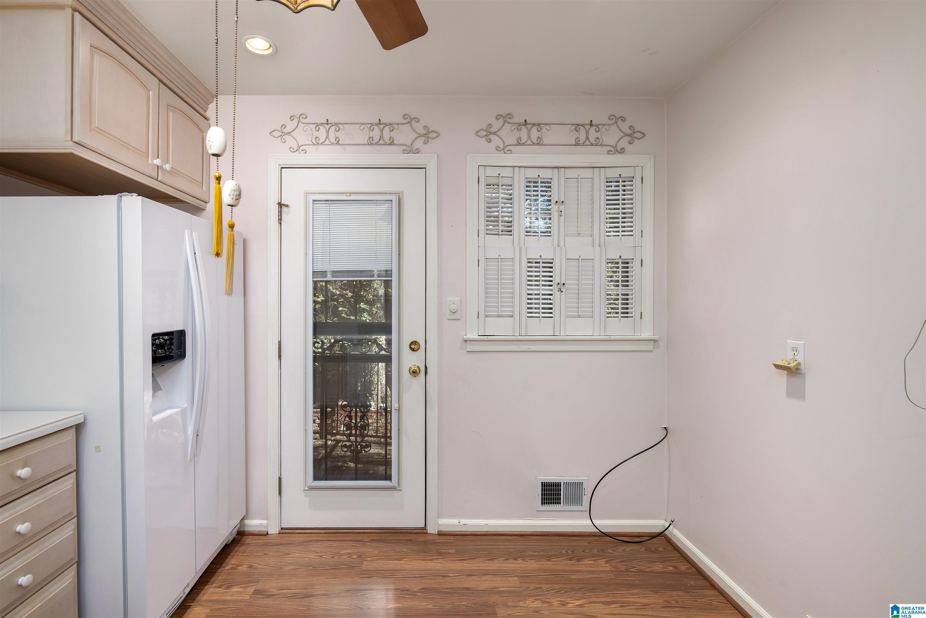 3425 Ridge Dell Circle Birmingham, AL 35243 - Photo 14 of 38 Gallery Image 14