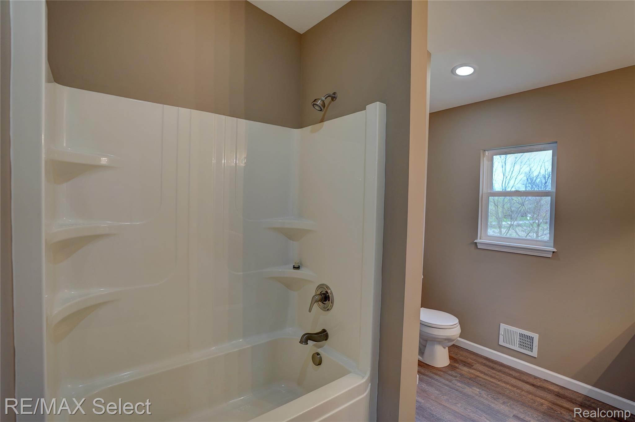 7209 East Richfield Road Davison, MI 48423 - Photo 72 of 83 7209 E Richfield Road 72.jpg