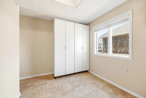 $660,000 | 1320 Heritage Avenue Northwest, Hutchinson, MN 55350