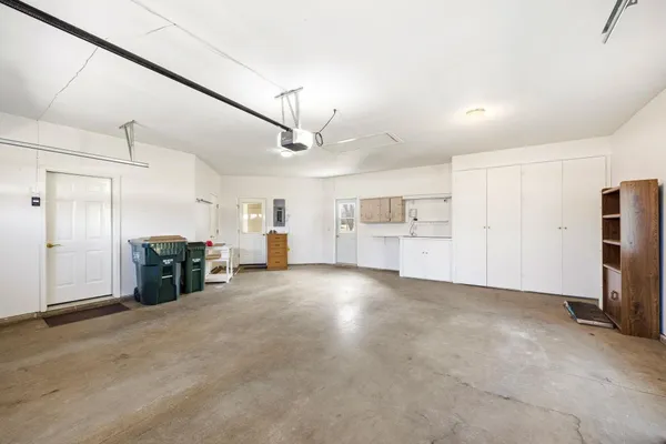 $660,000 | 1320 Heritage Avenue Northwest, Hutchinson, MN 55350