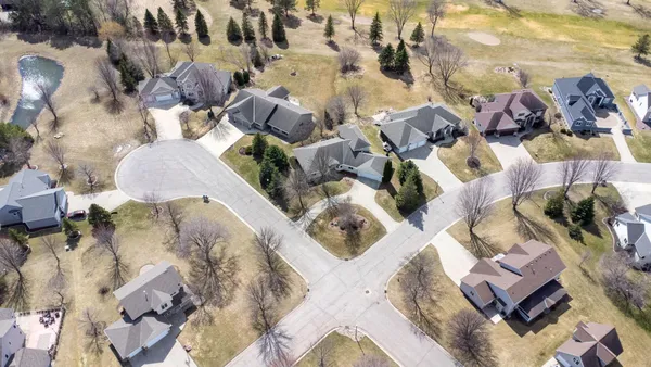 $660,000 | 1320 Heritage Avenue Northwest, Hutchinson, MN 55350