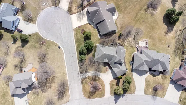 $660,000 | 1320 Heritage Avenue Northwest, Hutchinson, MN 55350