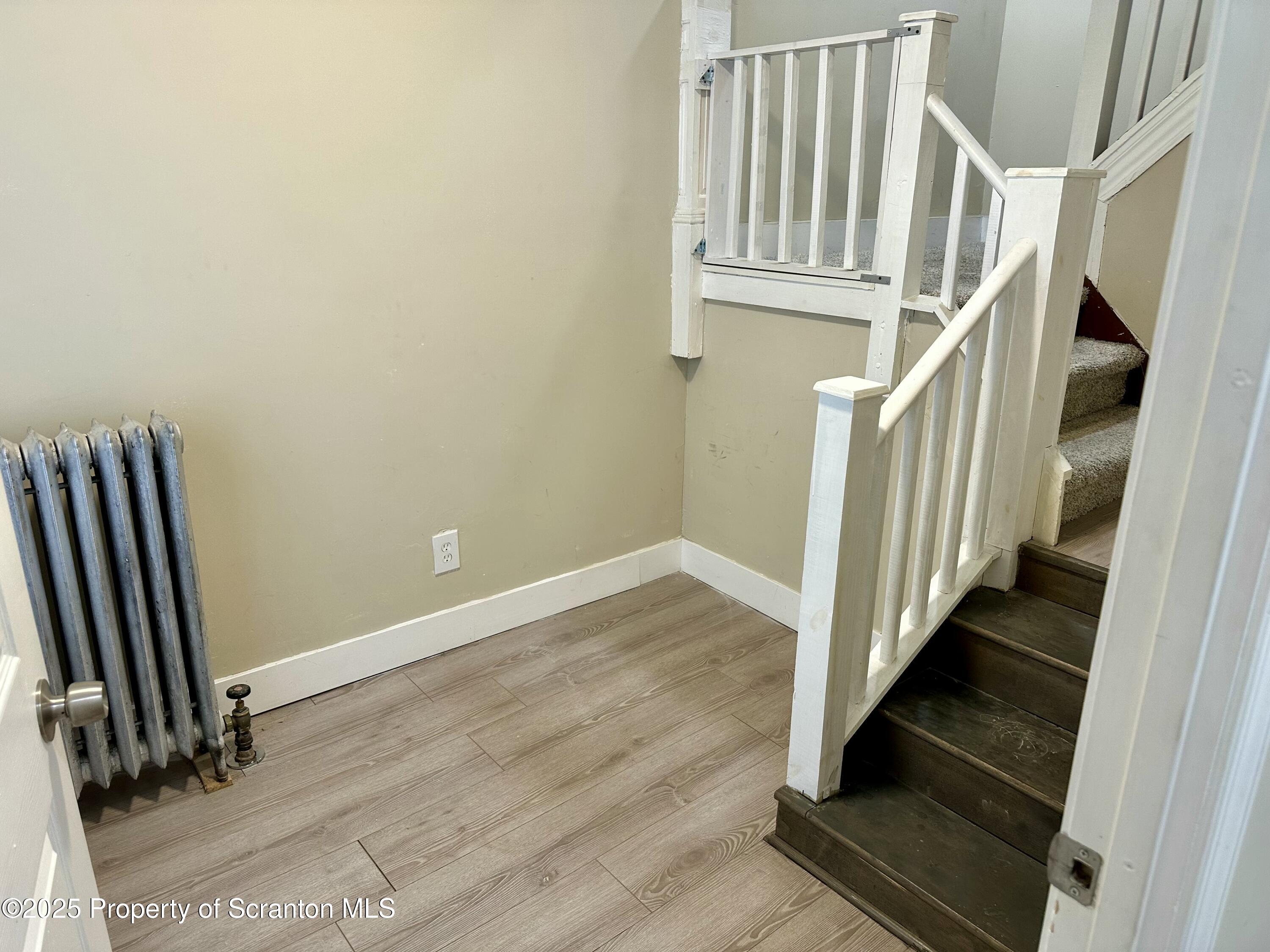 930 Madison Avenue, Unit B Scranton, PA 18510 - Photo 3 of 25 IMG_2404