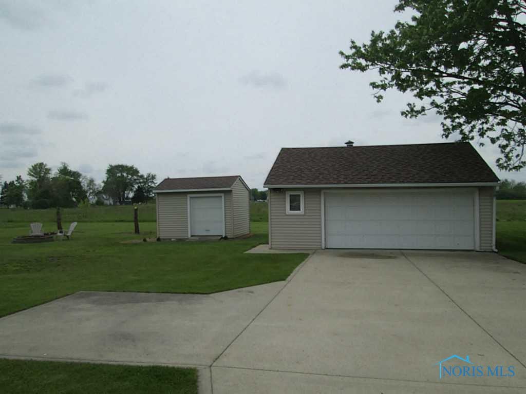 24377 Luckey Road Perrysburg, OH 43551 - Photo 18 of 18 Detached Garage.