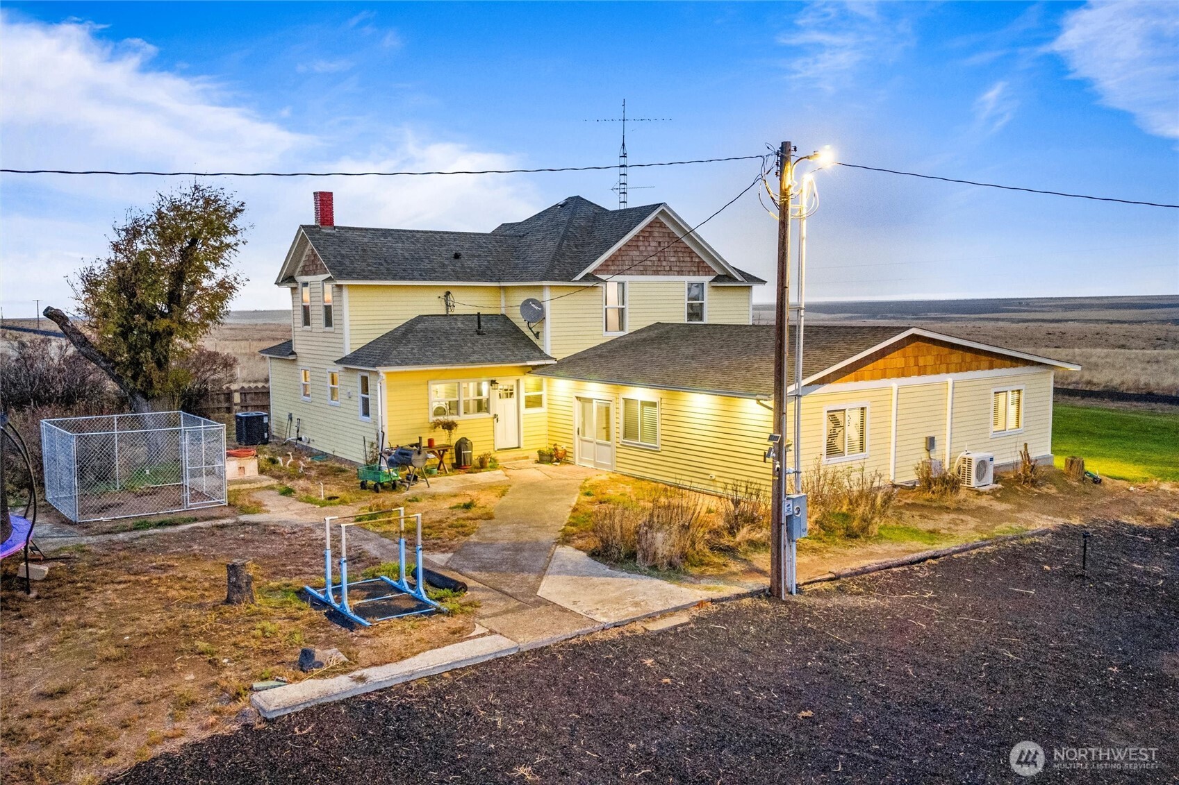 a view of a house with a park