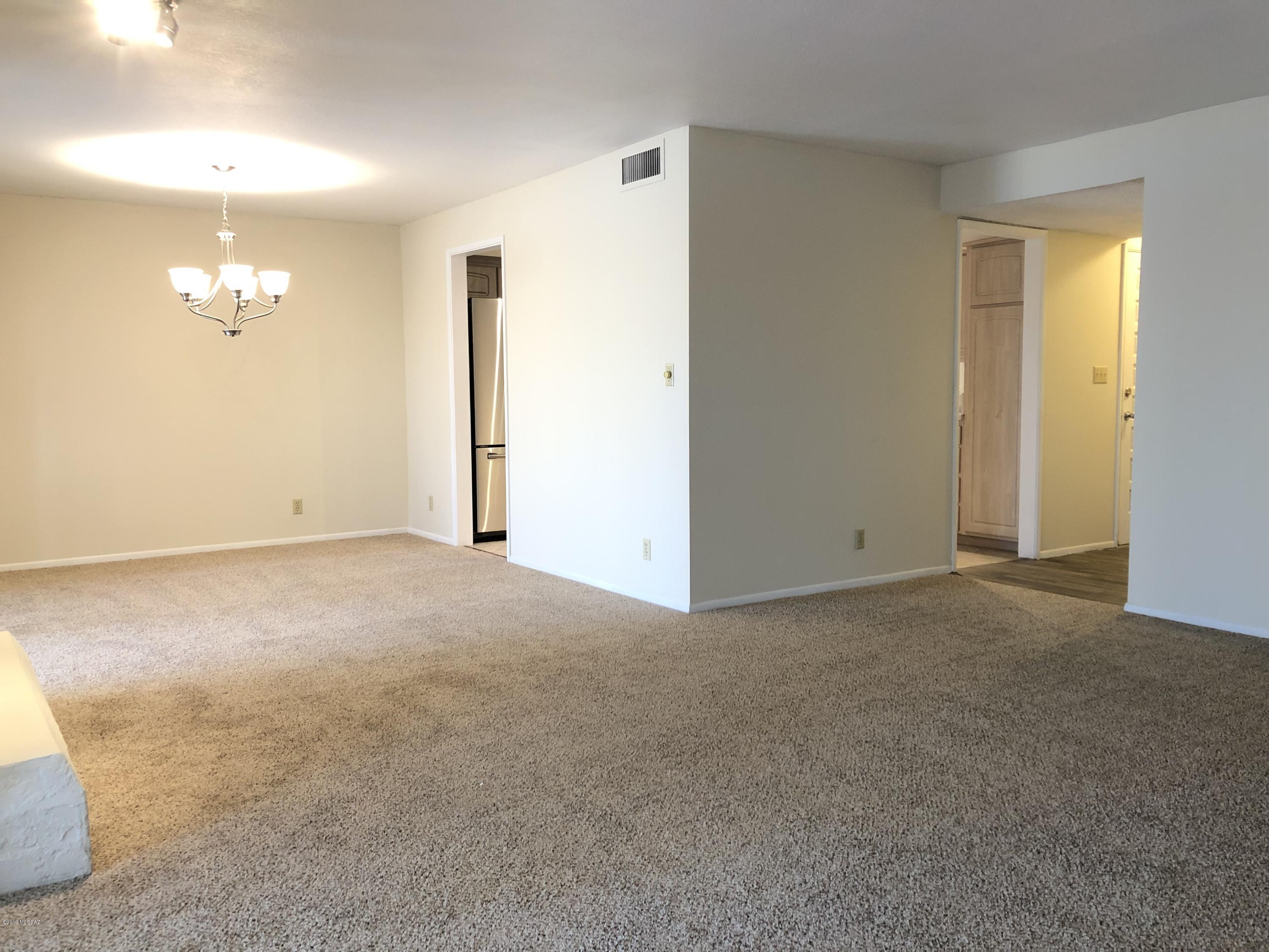 4830 East Fort Lowell Road, Unit D Tucson, AZ 85712 - Photo 7 of 26 Gallery Image 7