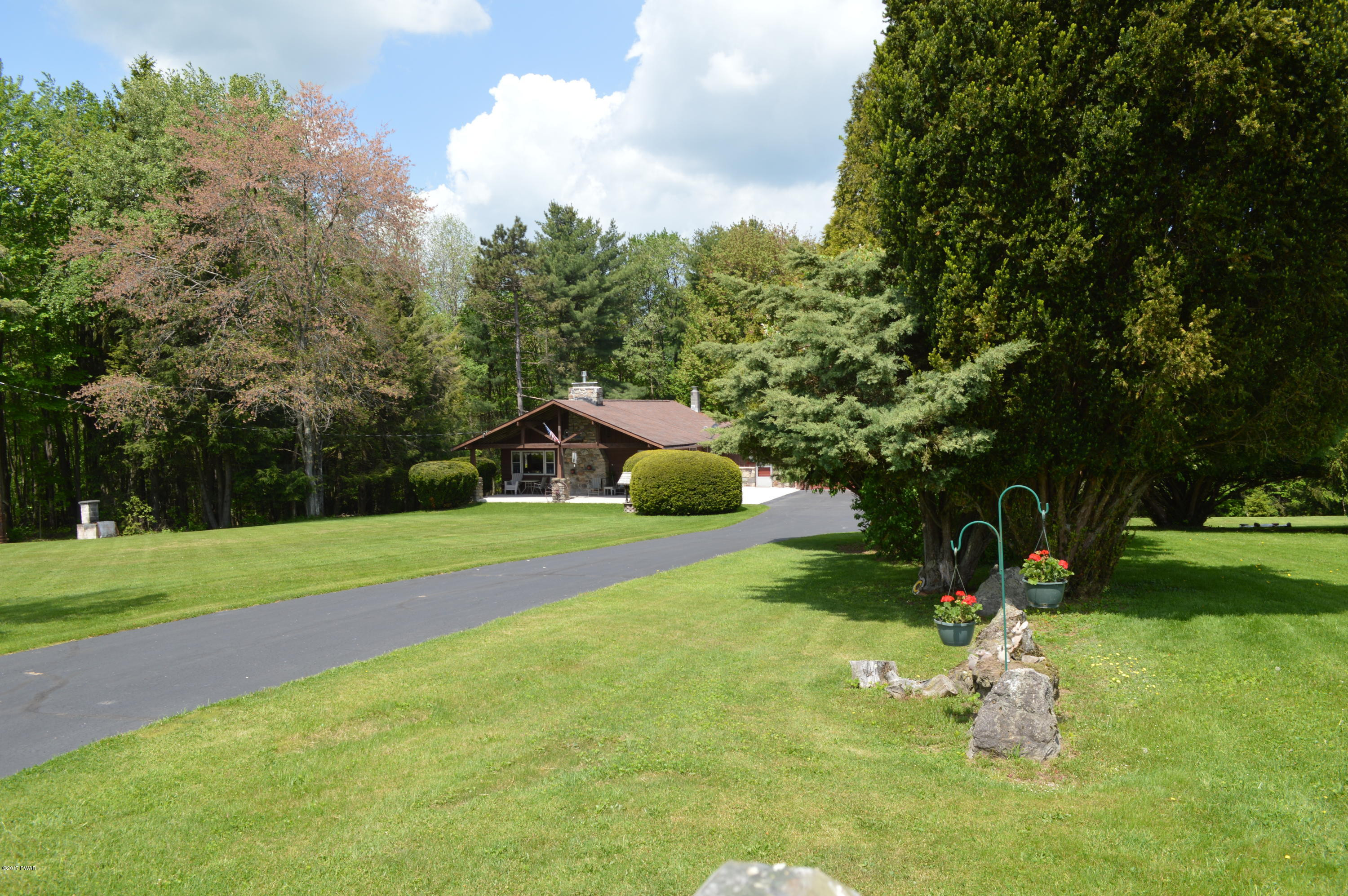 129 Uban Road Lake Ariel, PA 18436 - Photo 34 of 34 Long Driveway
