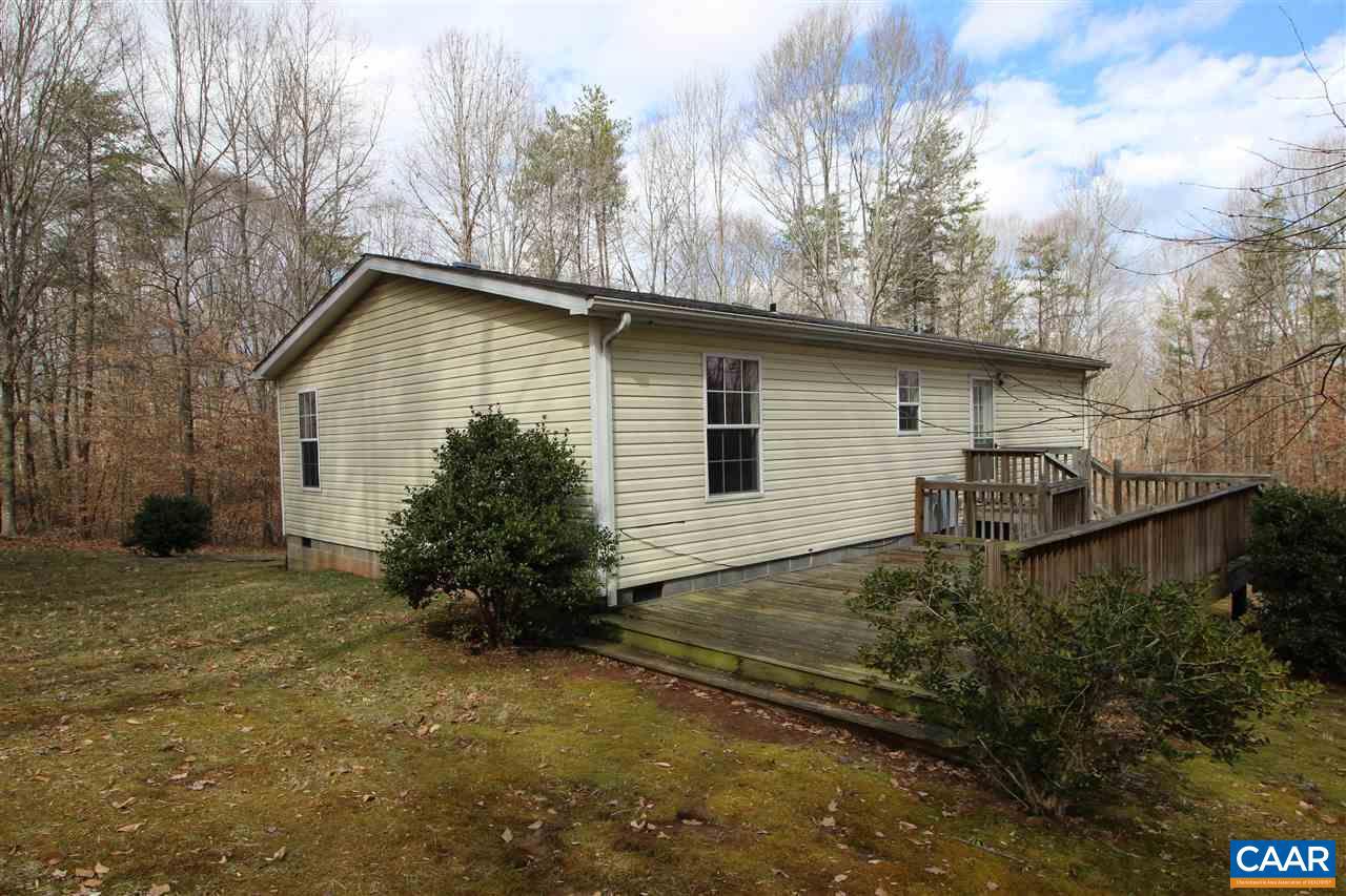 4320 Roundabout Road Louisa, VA 23093 - Photo 2 of 12