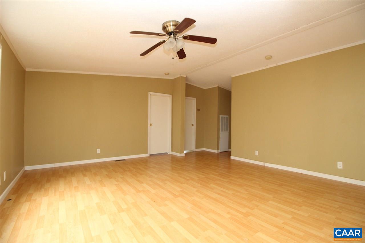 4320 Roundabout Road Louisa, VA 23093 - Photo 5 of 12