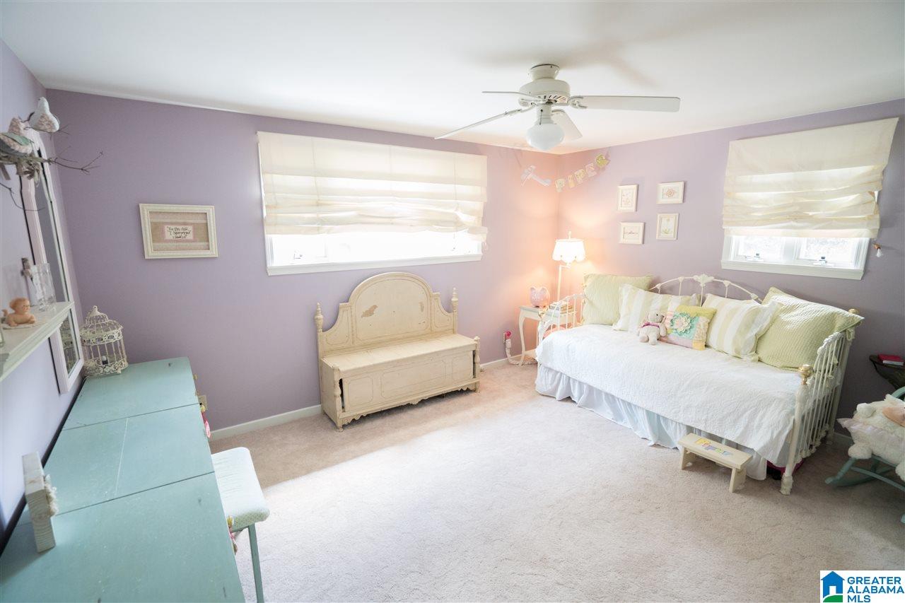 424 Glenwood Road Vestavia Hills, AL 35216 - Photo 13 of 15