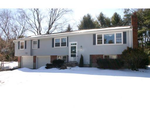 31 Aqueduct Road Wayland, MA 01778 - Photo 1 of 15 Gallery Image 1