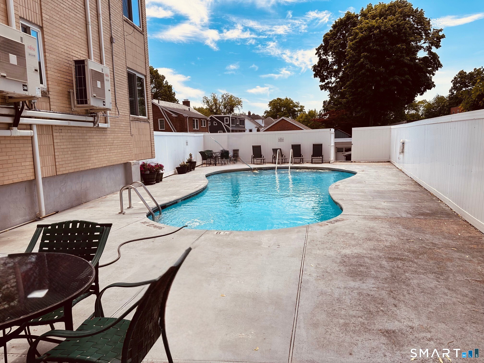 5 Bishop Road, Unit 101 West Hartford, CT 06119 - Photo 12 of 18