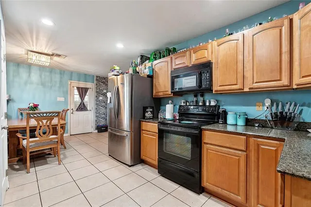 $194,900 | 2713 Legend Street, Meraux, LA 70075