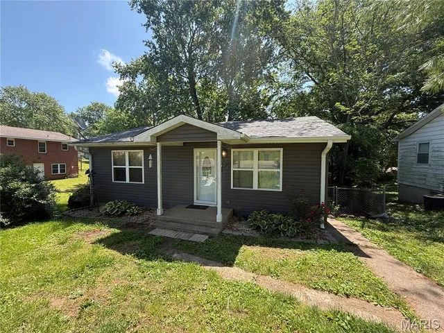 $94,900 | 704 Union Street, Marble Hill, MO 63764